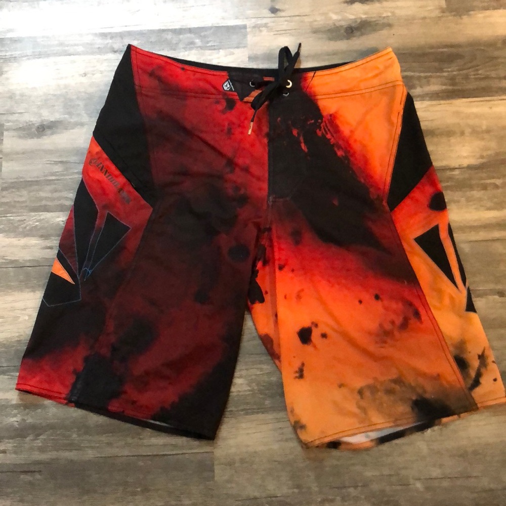 Volcome Anihilator Bruce Irons Board Shorts